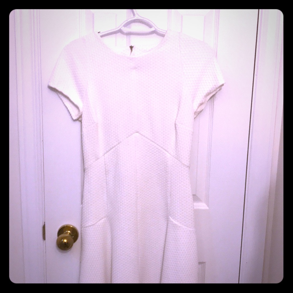 White banana republic dress.